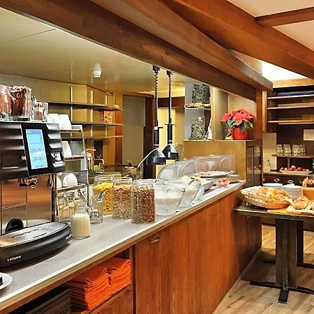 Hotel Dischma 3*