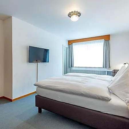 Hotel Dischma 3*